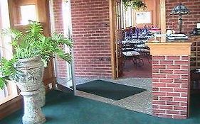 Lake Hills Motel